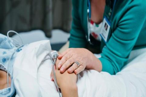 Europa y EEUU: Alertan terrible brote de enfermedad hepática en niños