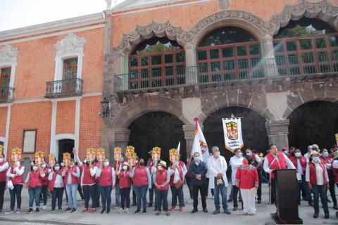 Marchan trabajadores de la Salud en Tlaxcala