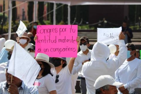 Manifestantes exigen justicia para Xicohtzinco imagen 10