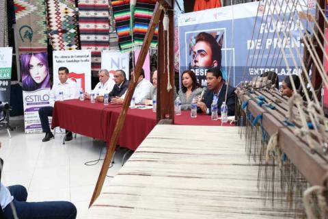 Presentan Desfile de moda "Herencia Milenaria" en Chiautempan imagen 3