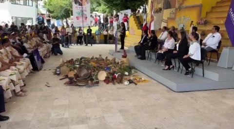 Impulsa Cuéllar apoyo para preservar la identidad y herencia de los pueblos indígenas