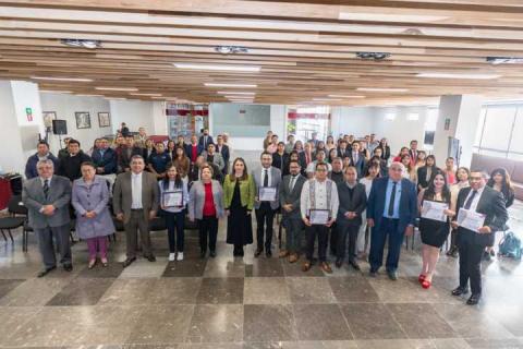Reconoce Poder Judicial de Tlaxcala a ganadores del primer ensayo jurídico imagen 1