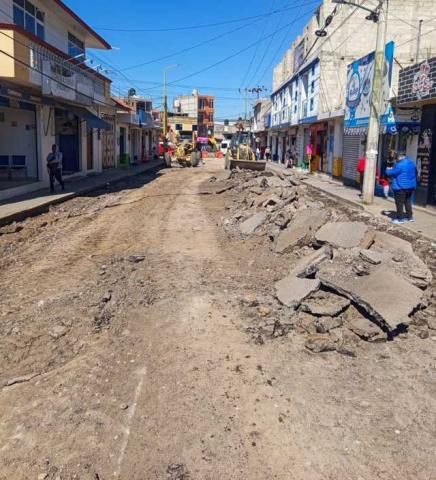 Alcaldesa Blanca Angulo continúa impulsado rehabilitación de calles en Chiautempan imagen 3