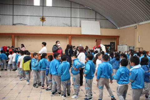 La magia de los Reyes Magos llegó a las escuelas de Contla imagen 13