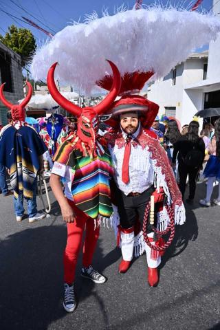 Corona Presidente Alberto Hernández Olivares a Melissa Nahaian como Reina del Carnaval 2026 imagen 7
