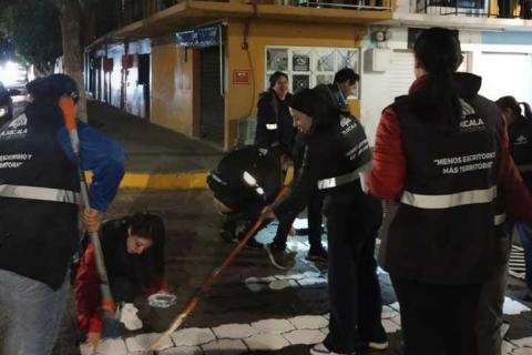 Cuadrillas Municipales realizan labores nocturnas para mejorar la imagen urbana en la capital imagen 2