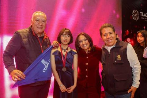 ”En El Cobat, Hay Miles De Jóvenes Talentosos Que Desean Salir Adelante”: Lorena Cuéllar imagen 5