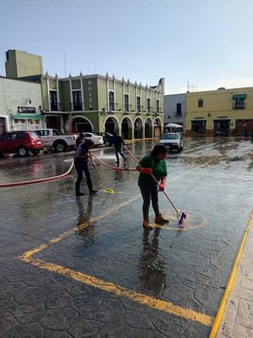 Brigadas de servicios municipales y CAPAMH alistan huamantla para Semana Santa imagen 2