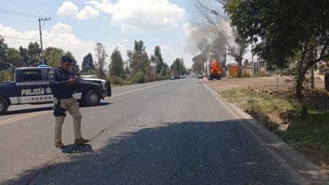 Policía de Tetla actúa con rapidez y evita riesgo mayor en incendio de unidad sobre la Apizaco–Tlaxco imagen 3