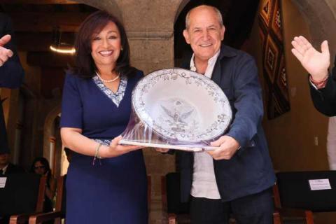 Desde Casa Tlaxcala, Gobernadora inaugura la exposición “Mexicanizando Al Mundo”. imagen 4