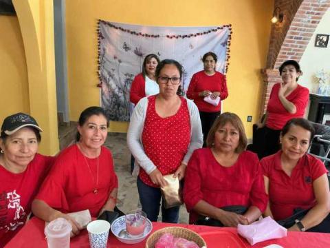 Celebran a mamás con una cálida convivencia organizada por el IMM imagen 1