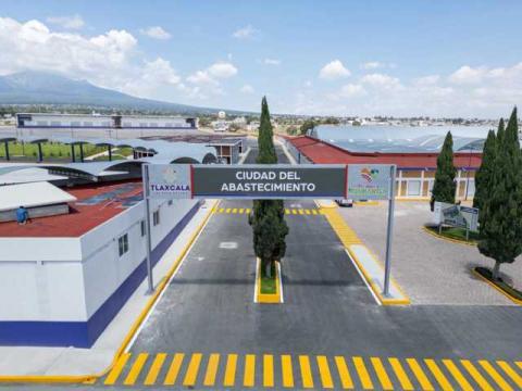 Salvador Santos Cedillo y la Gobernadora Lorena Cuéllar inauguran la “Ciudad Del Abastecimiento” imagen 3