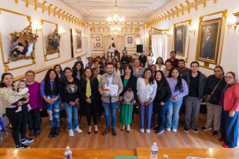 Chava Santos fortalece el diálogo y el trabajo conjunto en favor de las mujeres imagen 3