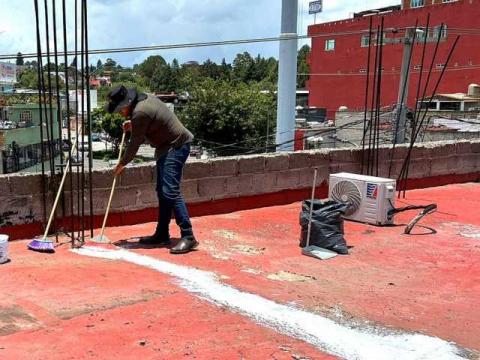 Realizan trabajo de impermeabilización en la unidad de bienestar para tu salud imagen 3