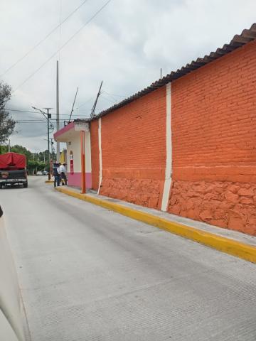Rehabilitan luminarias para mayor seguridad de las familias