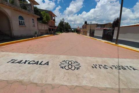 Entrega Gobernadora obras que mejoran la movilidad en xaltocan y Muñoz de Domingo Arenas imagen 1