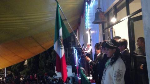 Alcalde de Xaloztoc vitoreó a héroes de la Independencia imagen 1