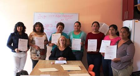 Ofrece Ayuntamiento de Xicohtzinco cursos de auto empleo