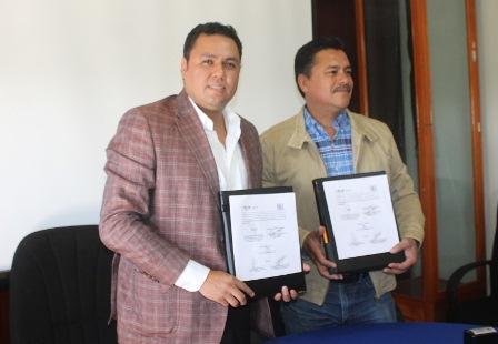 ICATLAX y Ayuntamiento de Yauhquemehcan firman convenio imagen 1