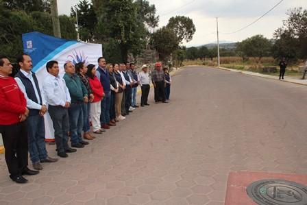 Con obras y mejoramiento urbano trasformamos a El Tetel: alcalde imagen 1