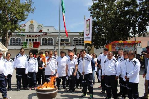 Recibe Fuego simbólico presidente municipal de Zacatelco imagen 3