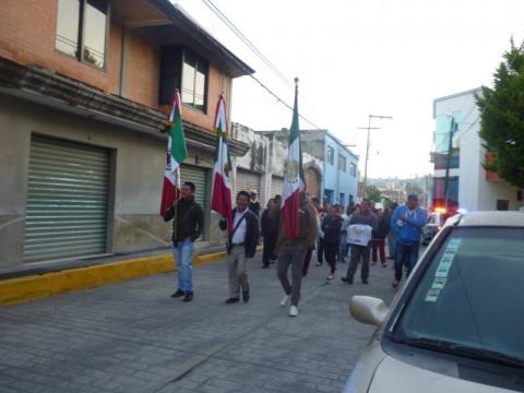 Zacualpan inicia sus fiestas patrias con la colocación de Bandos