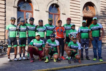 Zonia comprometida con el deporte y con los tlaxcaltecas