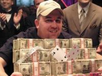 El triunfo de Chris Moneymaker en la WSOP 2003 marcó un antes y un después en la historia del poker online