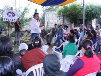 Justo Lozano Tovar, candidato del PAC a la presidencia municipal de Apizaco, en diálogo con vecinos de San Luis Apizaquito, ofreció aplicar una nueva estrategia para mejorar el servicio de seguridad pública, uno de los aspectos que más preocupa a los apizaquenses.